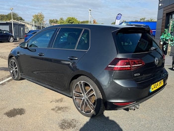 Used Volkswagen Golf 2014 for sale - 75977484: Photo