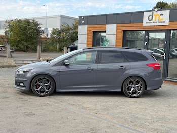 Used Ford Focus 2015 for sale - 79544259: Photo