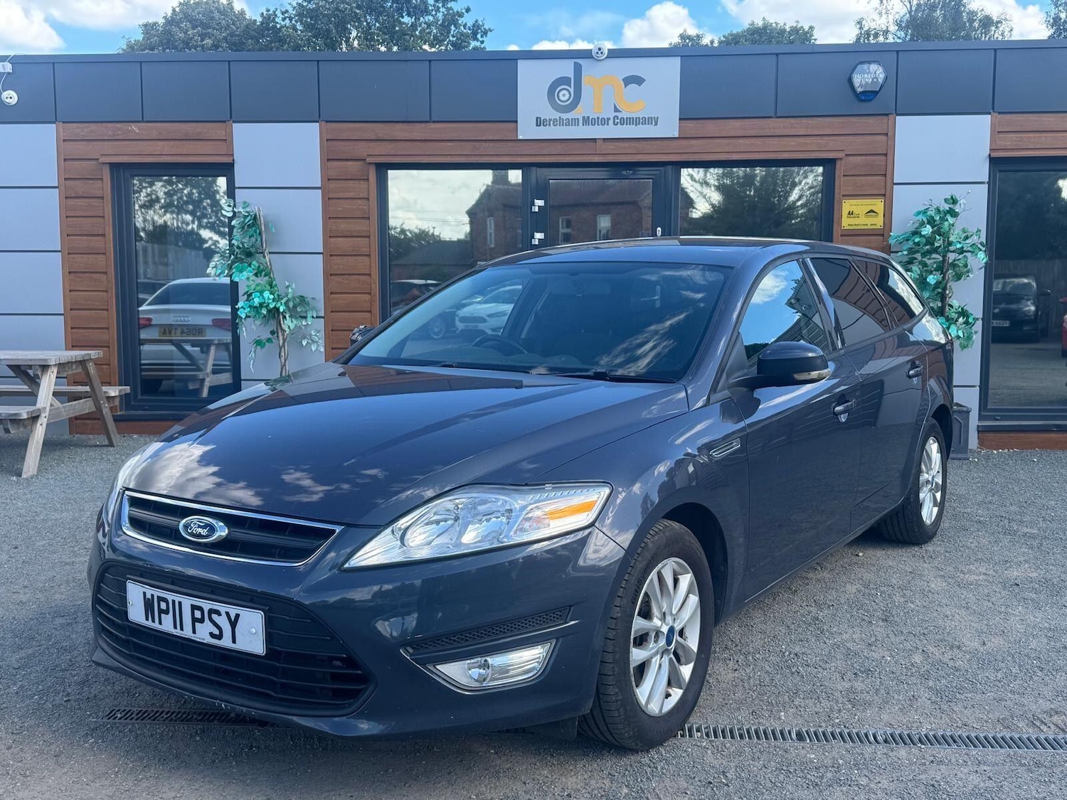 Used Ford Mondeo 2011 for sale - 75905657: Photo 1