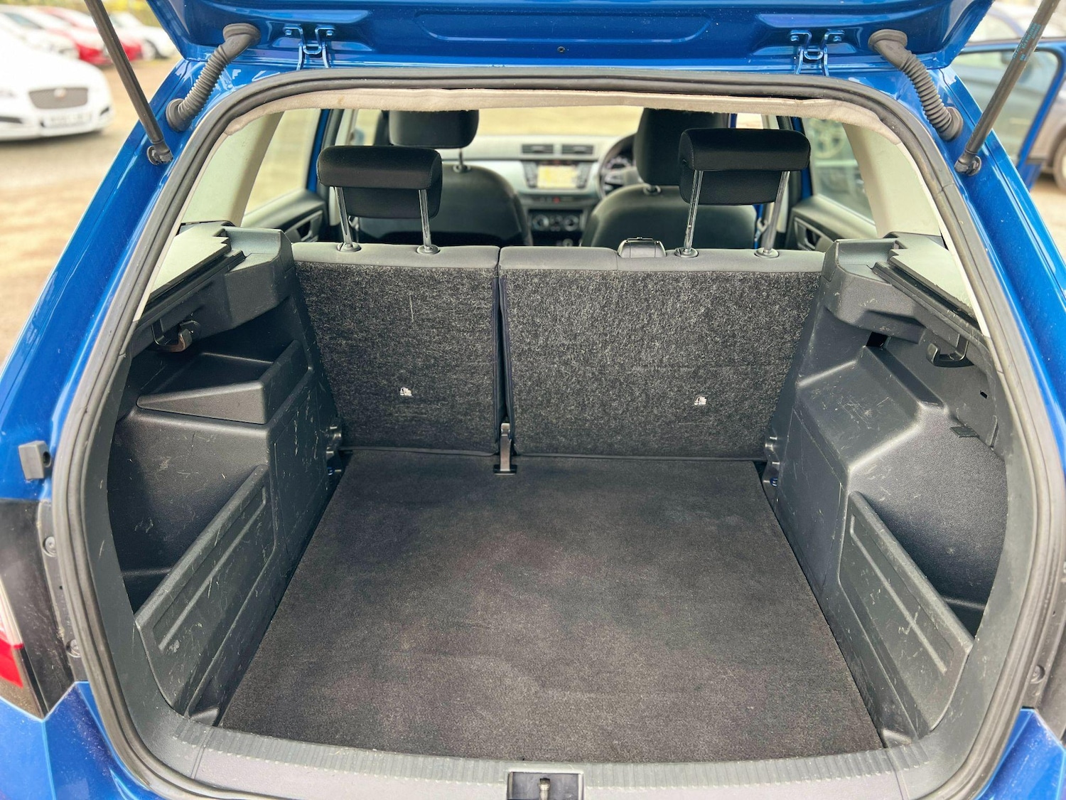 Vehicle 35