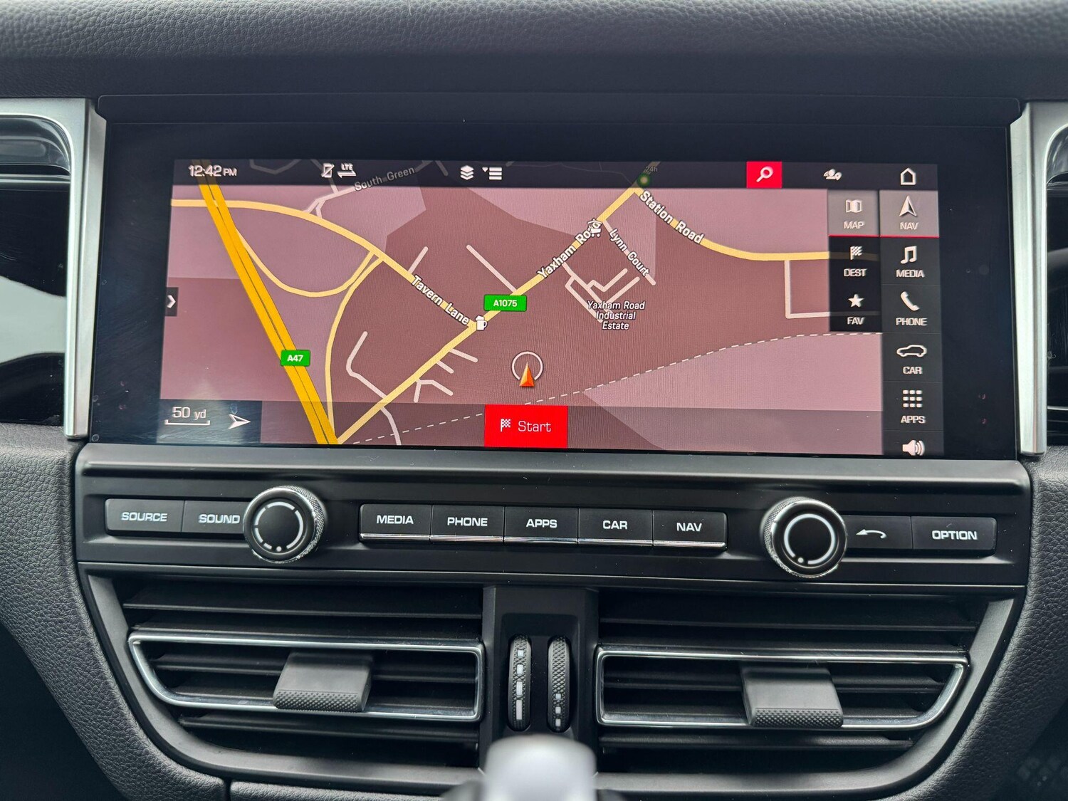 Used Porsche Macan 2019 for sale - 77934198: Photo 28