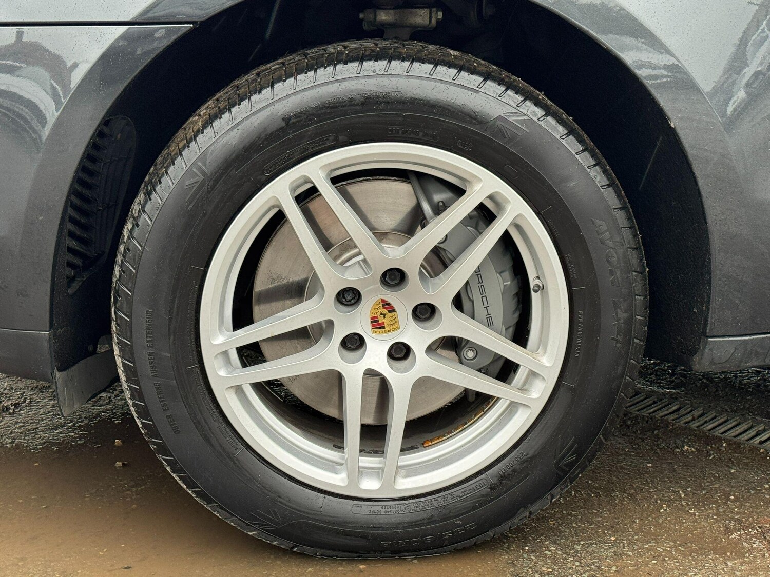 Used Porsche Macan 2019 for sale - 77934198: Photo 37