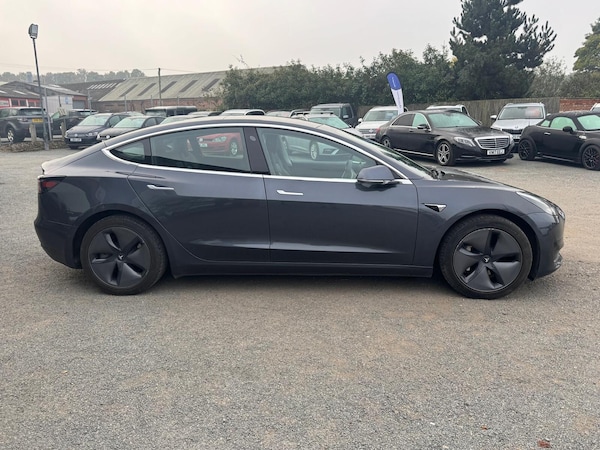 Used Tesla Model 3 2019 for sale - 76251044: Photo 7