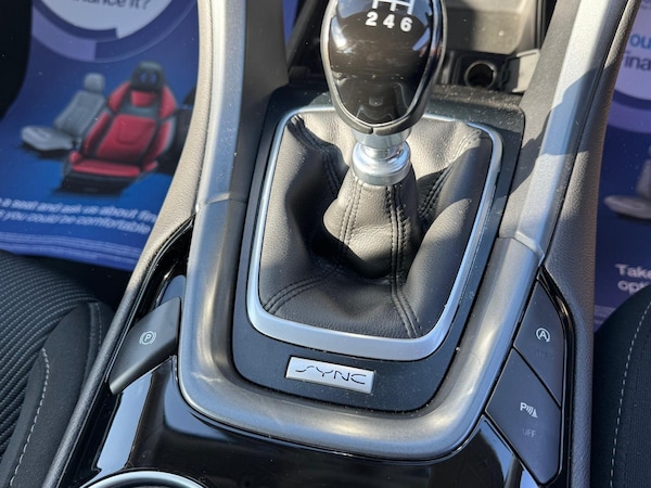 Used Ford Mondeo 2017 for sale - 76239231: Photo 9
