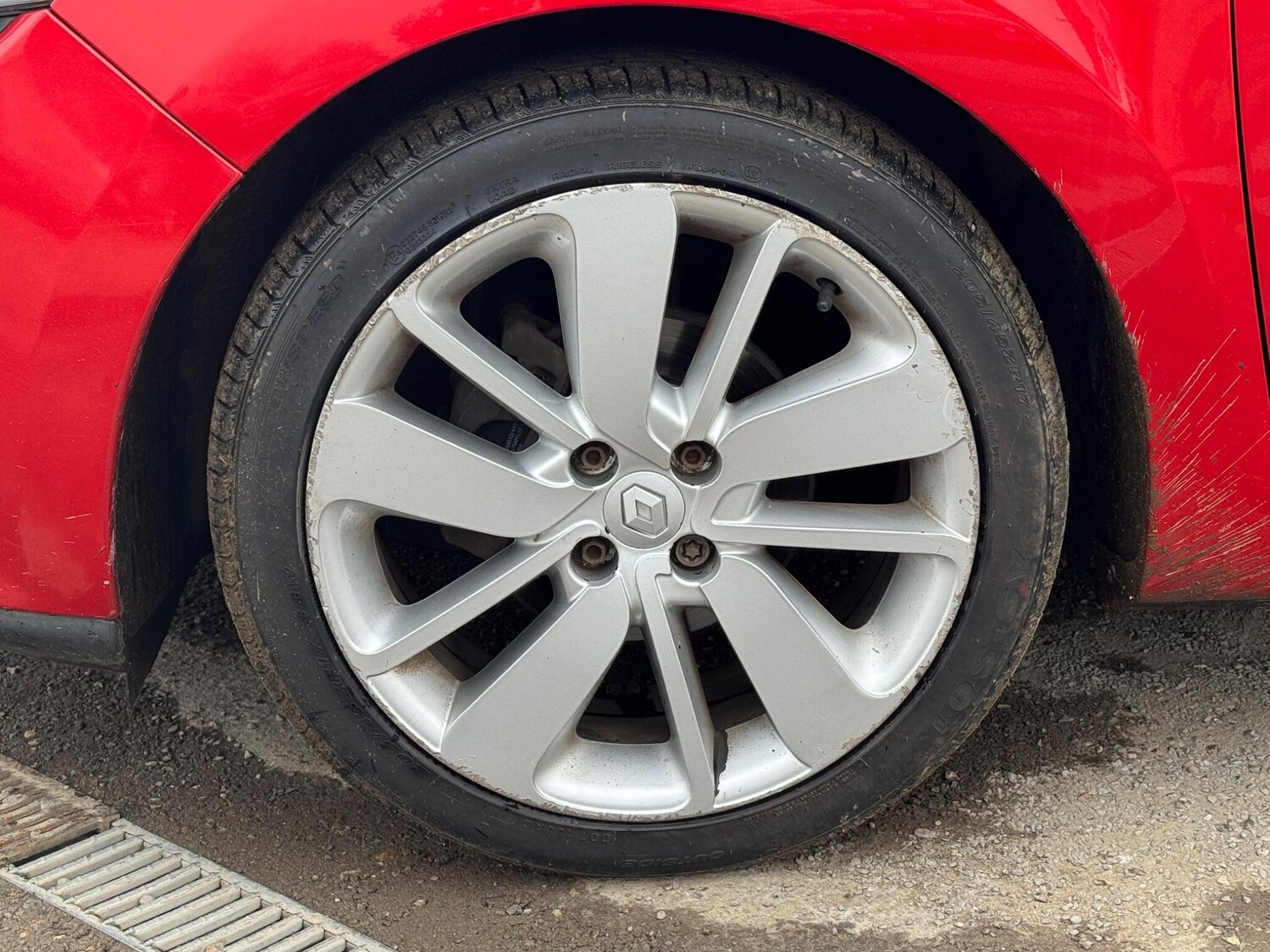 Used Renault Clio 2014 for sale - 77934189: Photo 15