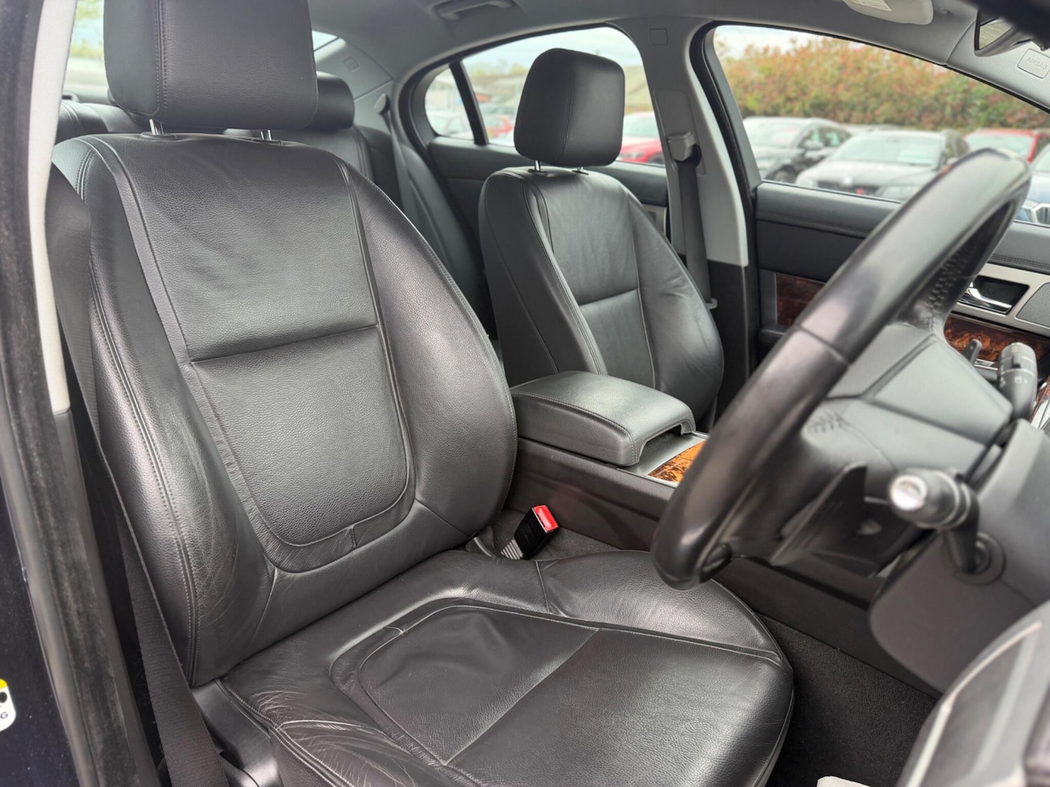 Used Jaguar XF 2014 for sale - 78184863: Photo 10