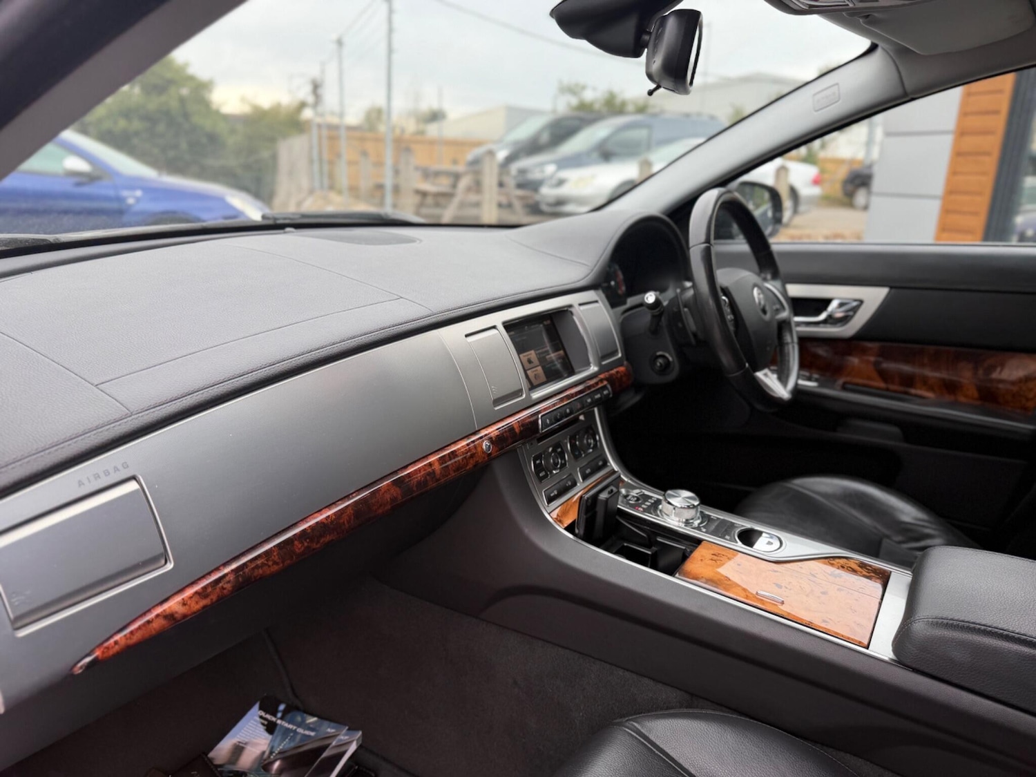 Used Jaguar XF 2014 for sale - 78184863: Photo 12