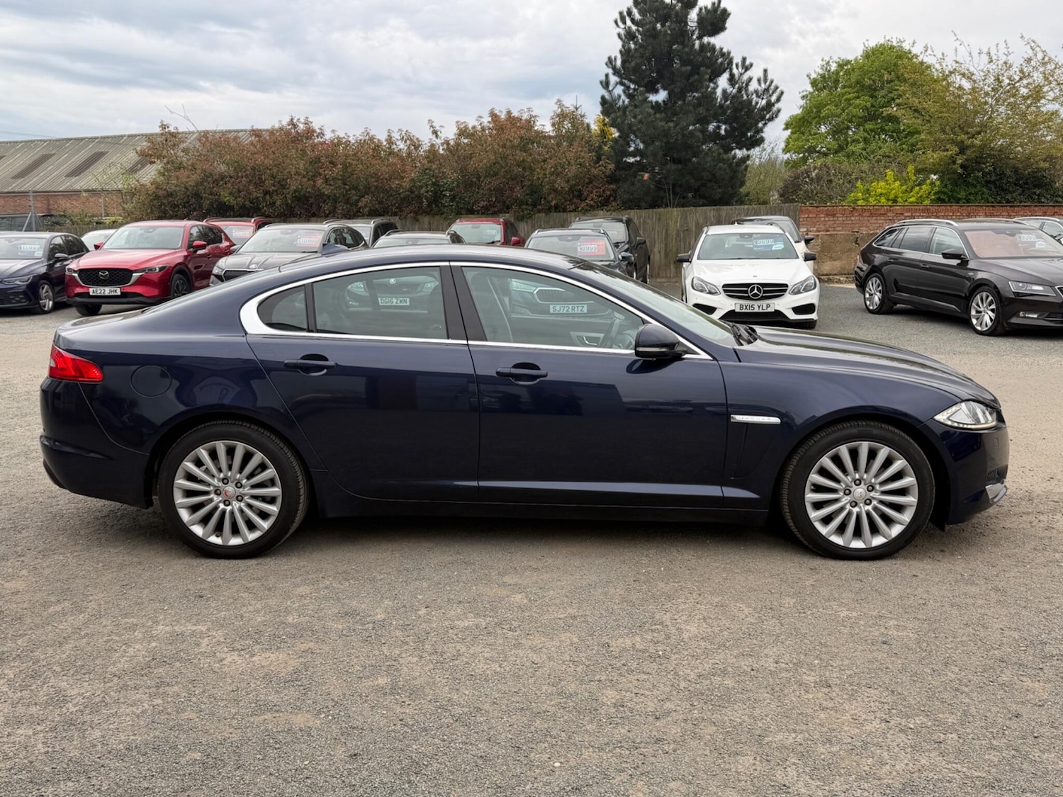 Used Jaguar XF 2014 for sale - 78184863: Photo 6
