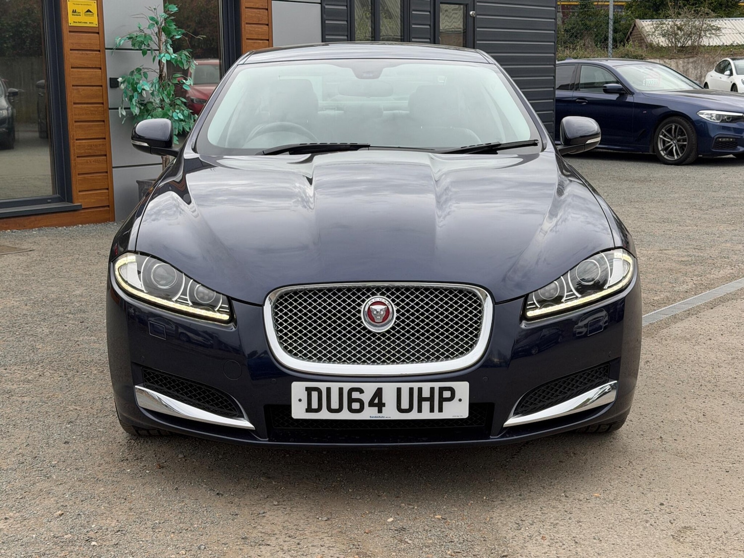 Used Jaguar XF 2014 for sale - 78184863: Photo 8