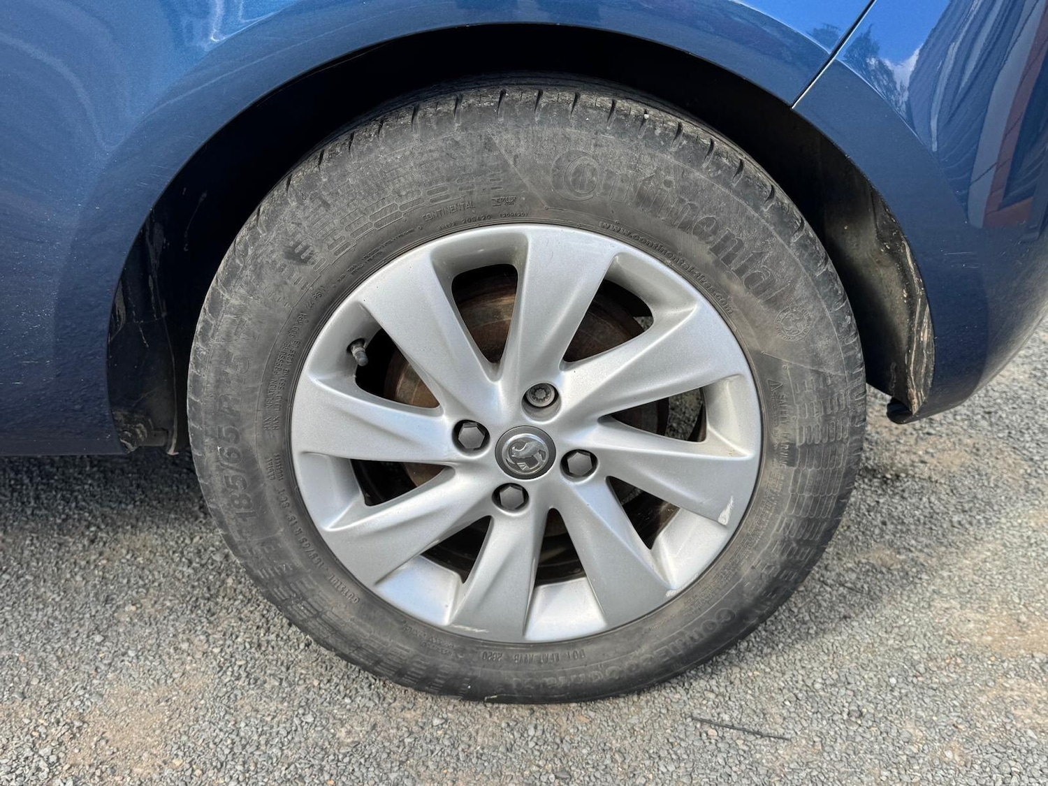 Vehicle 21