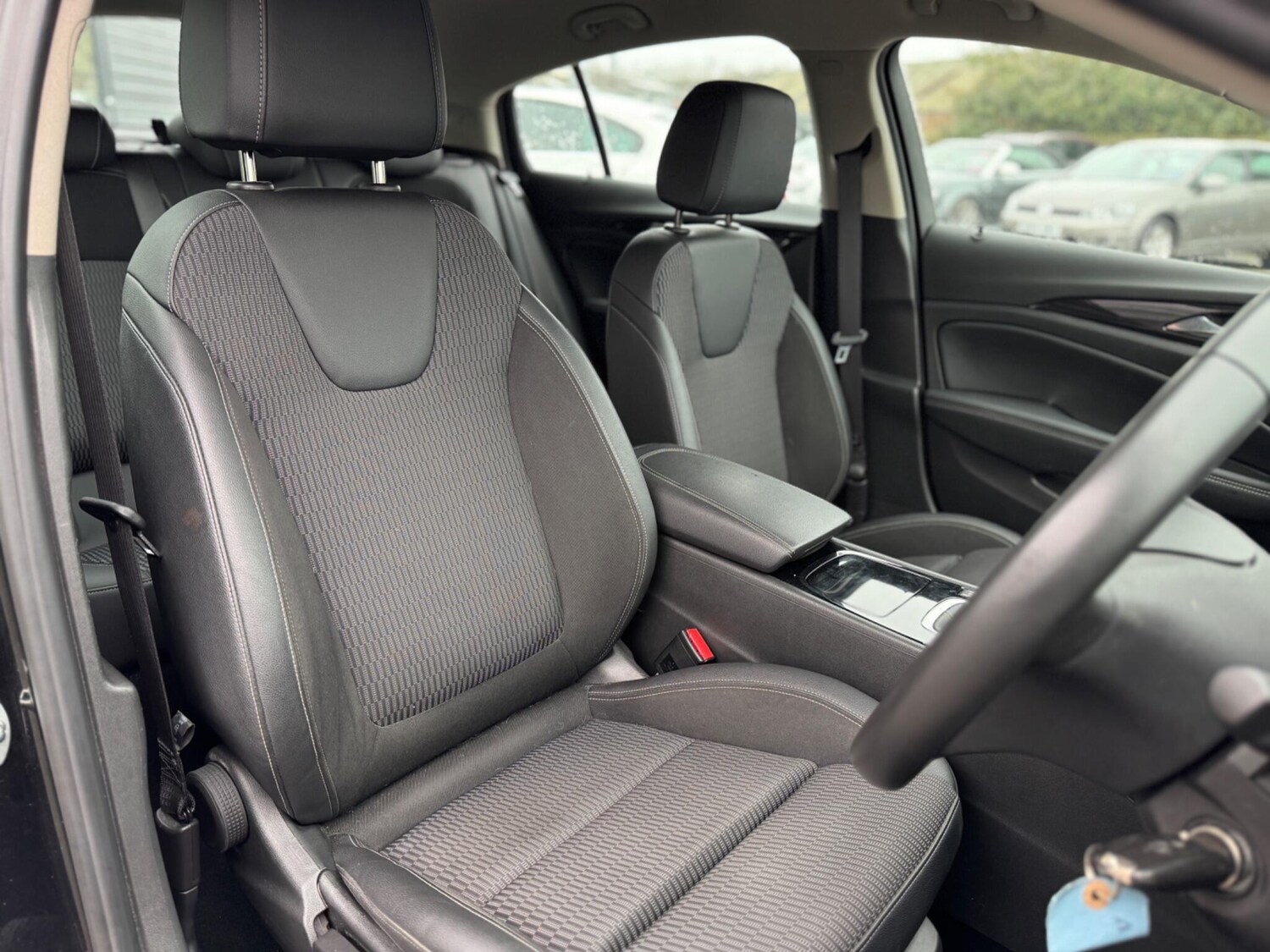 Used Vauxhall Insignia 2021 for sale - 77934158: Photo 9