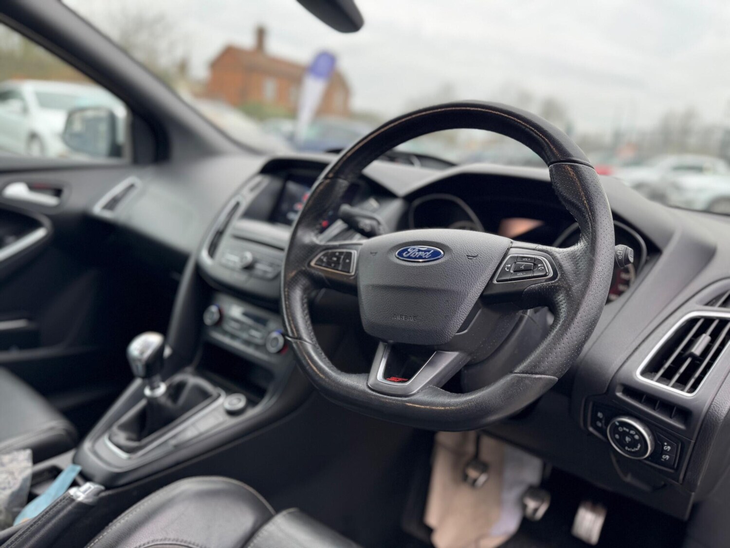 Used Ford Focus 2017 for sale - 77934197: Photo 12