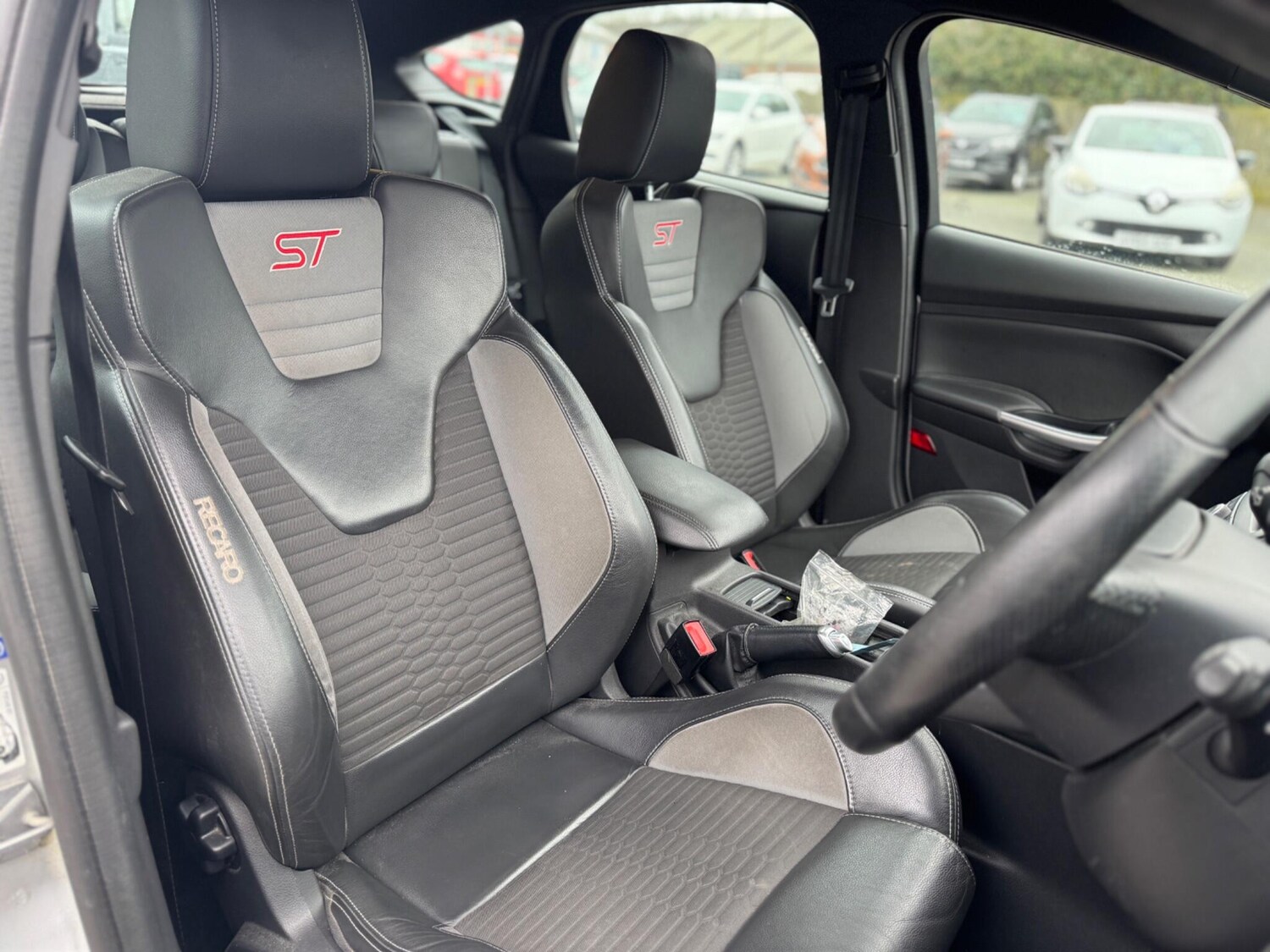 Used Ford Focus 2017 for sale - 77934197: Photo 9