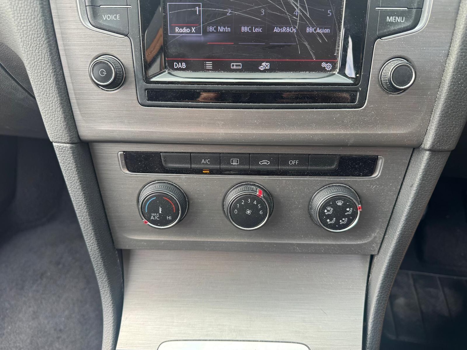 Used Volkswagen Golf 2015 for sale - 76042905: Photo 32