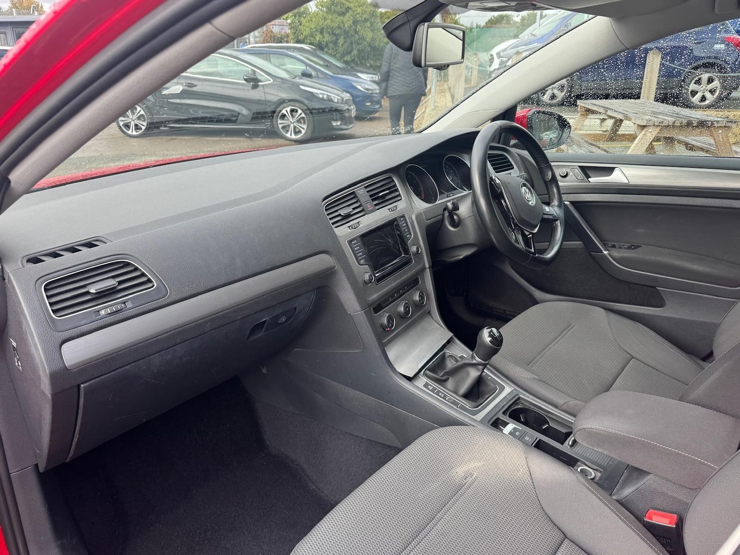 Used Volkswagen Golf 2015 for sale - 76042905: Photo 8