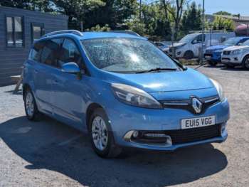 Used Renault Grand Scenic 2015 for sale - 74632175: Photo