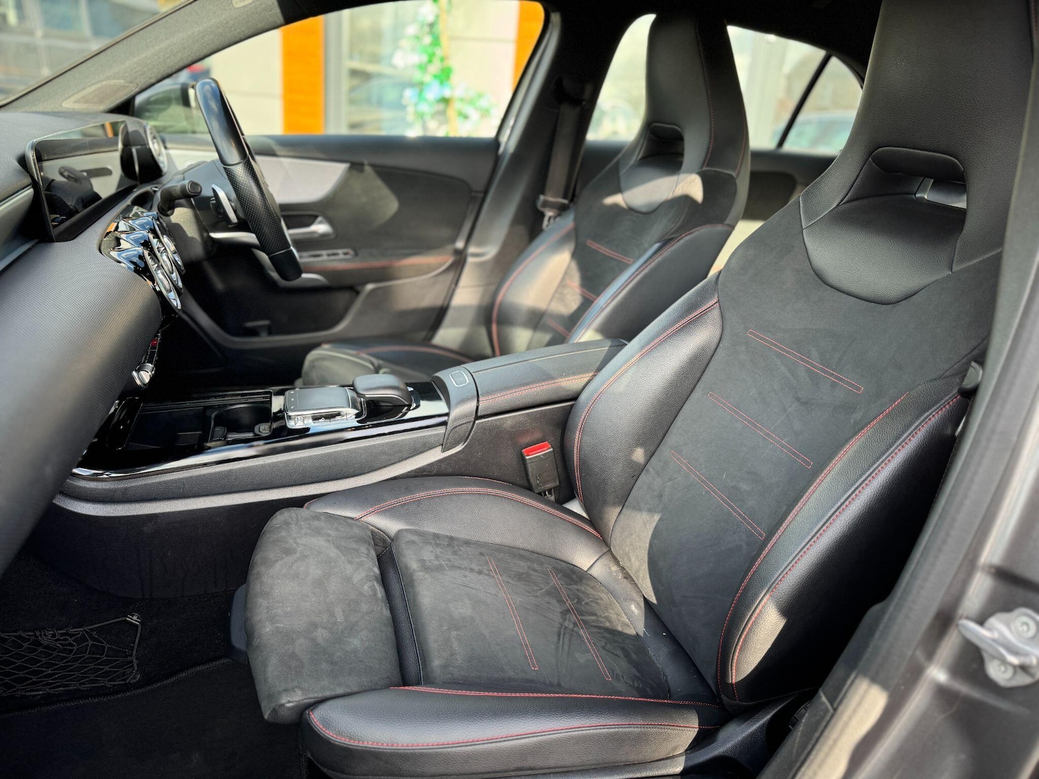 Used Mercedes-Benz A-Class 2018 for sale - 76573797: Photo 11