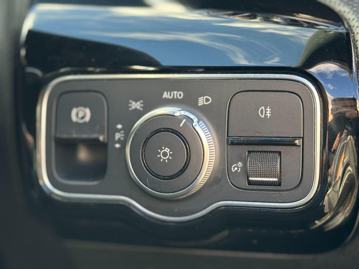 Used Mercedes-Benz A-Class 2018 for sale - 76573797: Photo 28