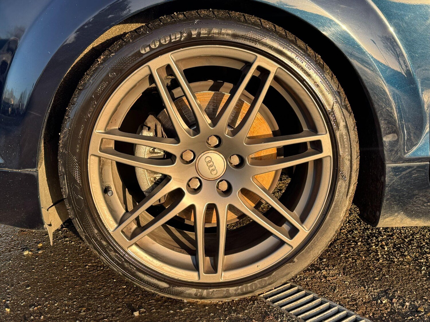 Used Audi TT 2010 for sale - 76898757: Photo 26