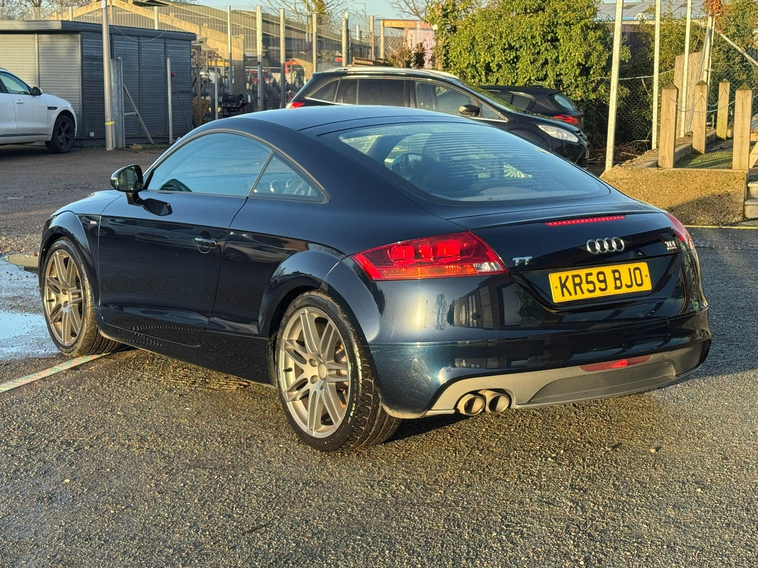 Used Audi TT 2010 for sale - 76898757: Photo 3