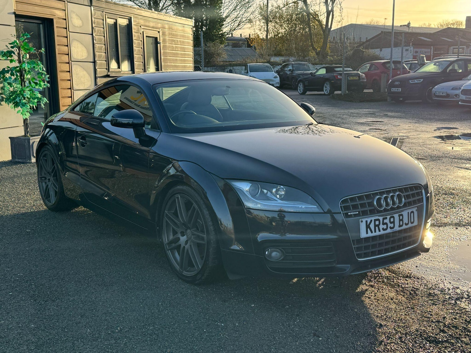 Used Audi TT 2010 for sale - 76898757: Photo 7