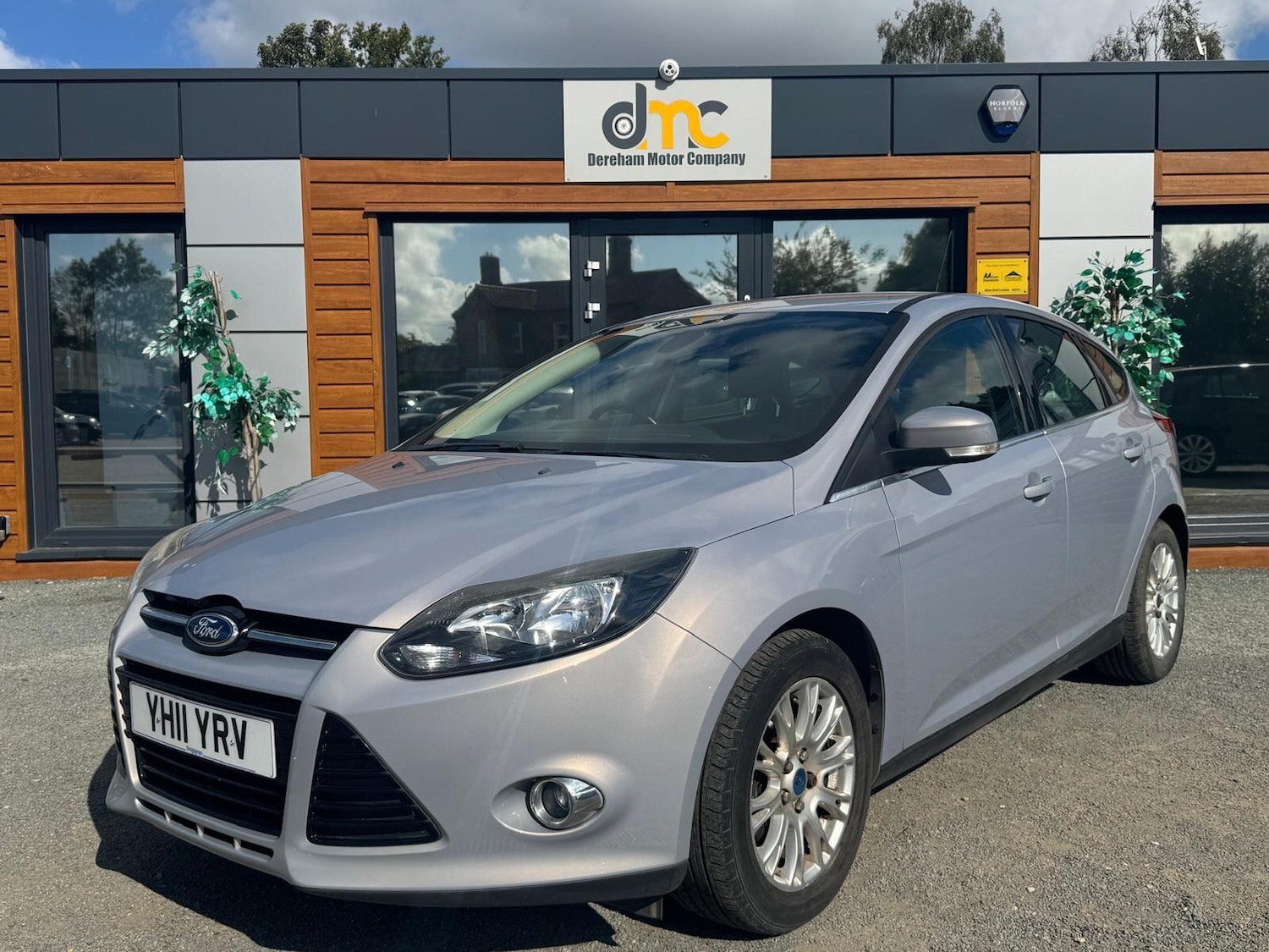 Used Ford Focus 2011 for sale - 76032738: Photo 1