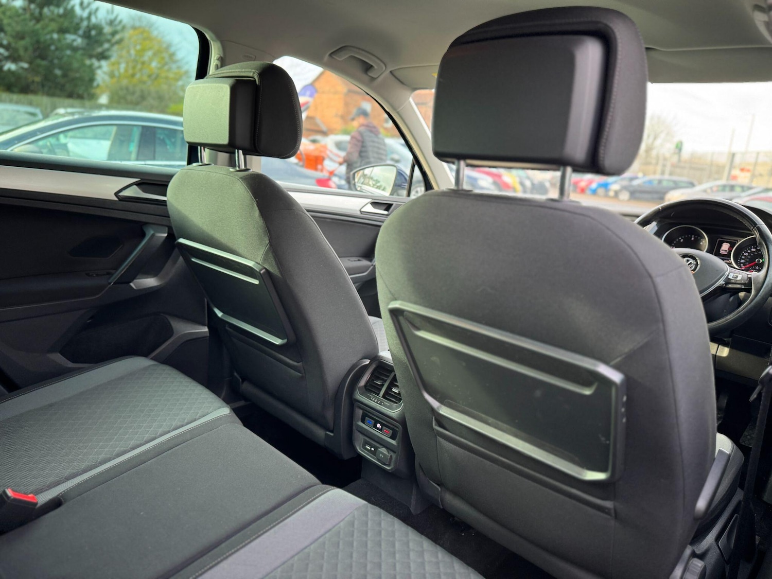 Used Volkswagen Tiguan 2019 for sale - 77934184: Photo 16