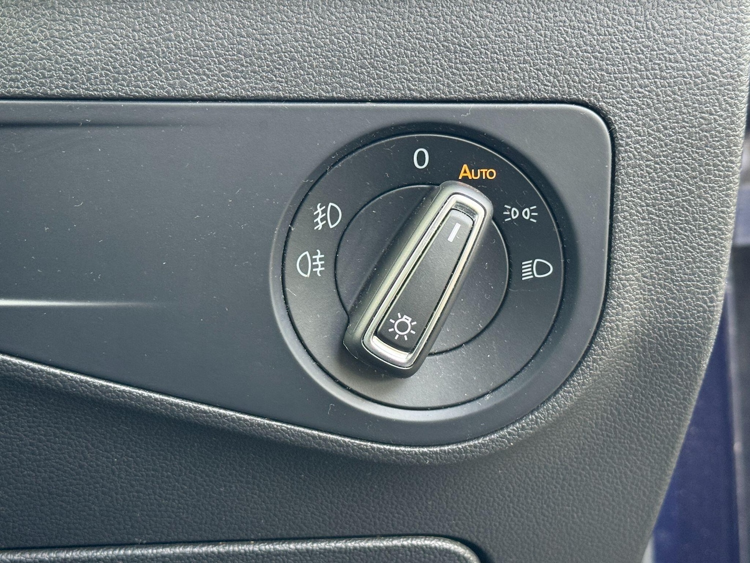 Used Volkswagen Tiguan 2019 for sale - 77934184: Photo 24