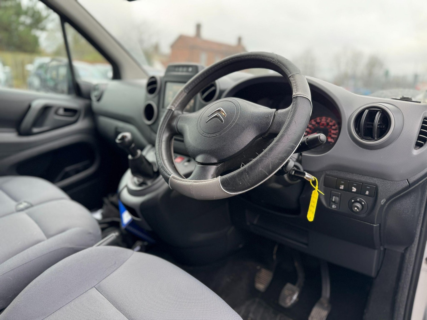 Used Citroen Berlingo 2017 for sale - 76728249: Photo 11