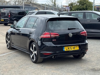 Used Volkswagen Golf 2015 for sale - 77939402: Photo
