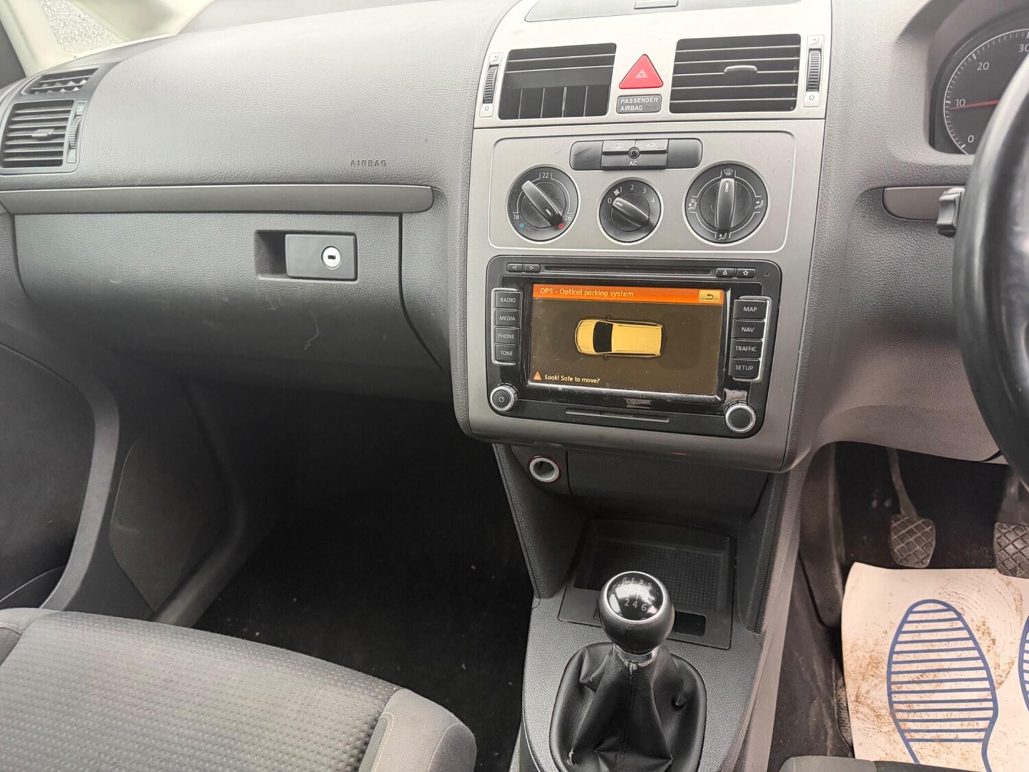 Used Volkswagen Touran 2010 for sale - 77934208: Photo 17