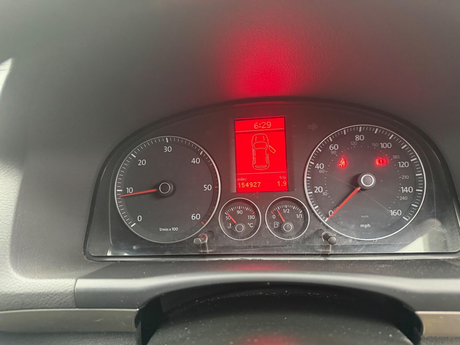 Used Volkswagen Touran 2010 for sale - 77934208: Photo 18