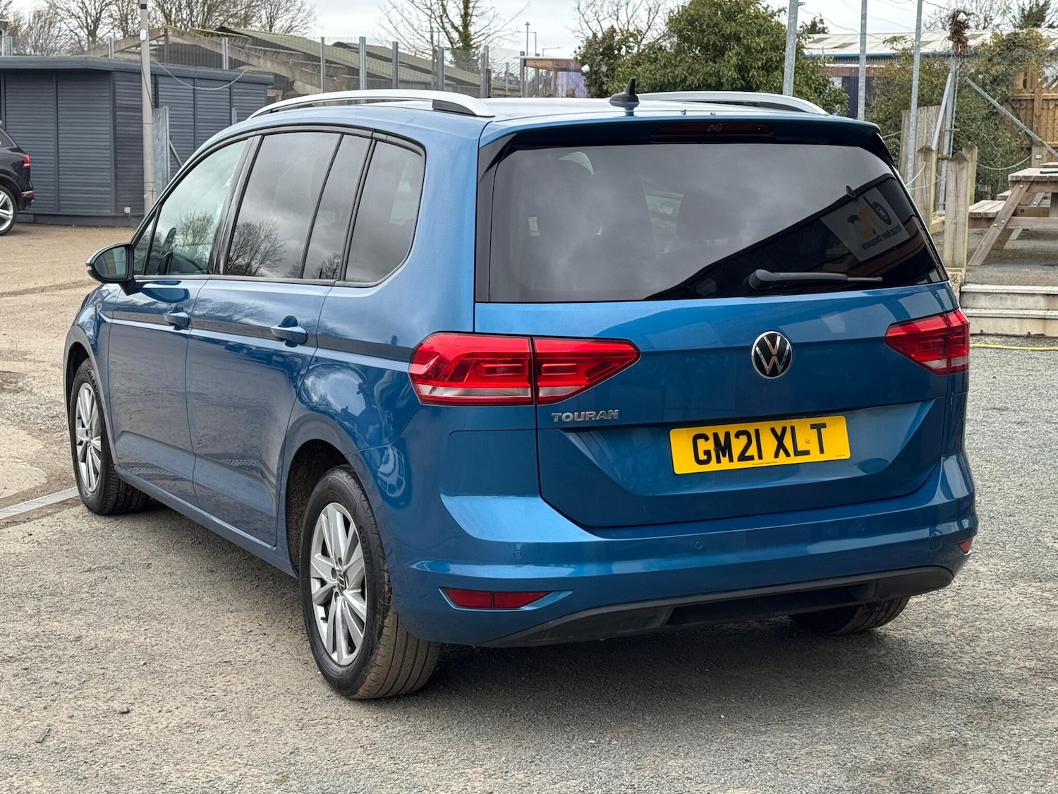 Used Volkswagen Touran 2021 for sale - 77934175: Photo 3