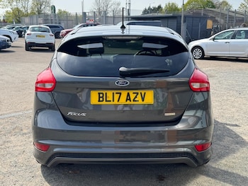 Used Ford Focus 2017 for sale - 77993182: Photo