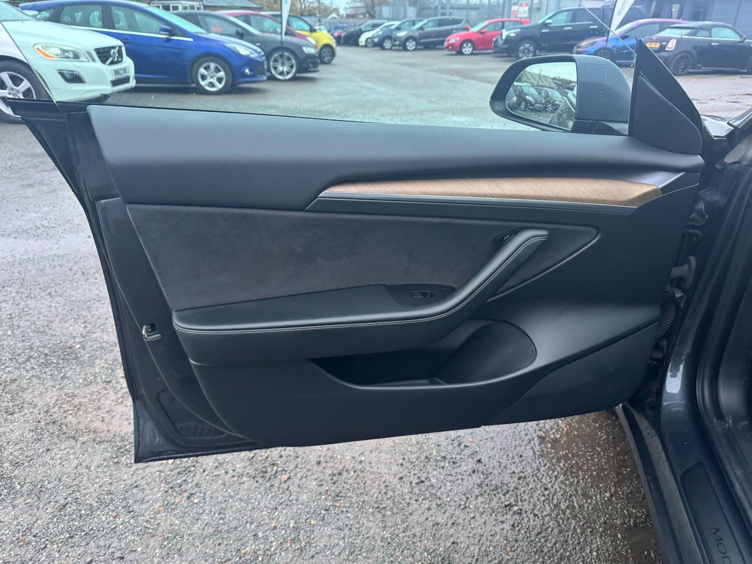 Used Tesla Model 3 2021 for sale - 76408672: Photo 11