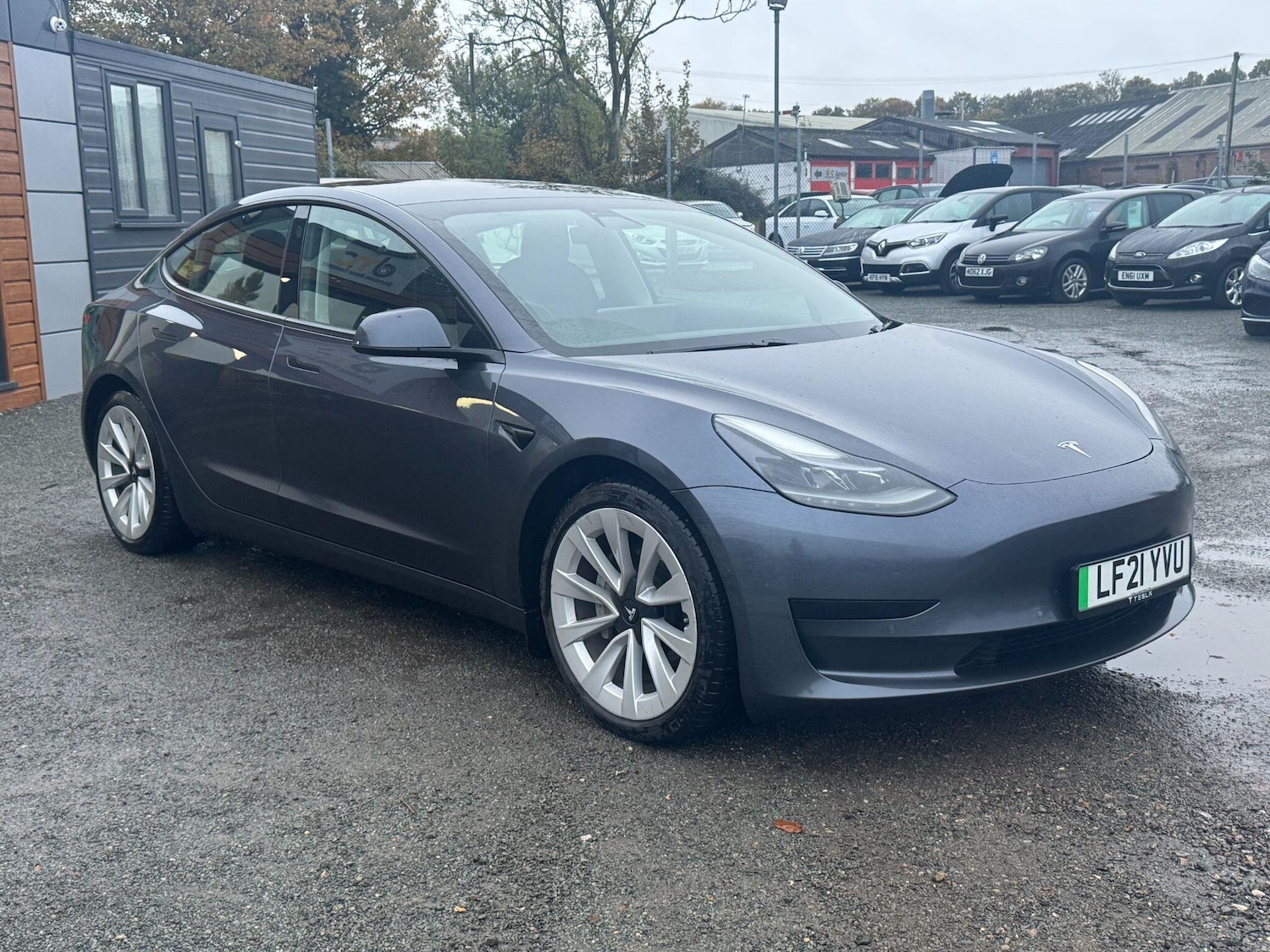 Used Tesla Model 3 2021 for sale - 76408672: Photo 3