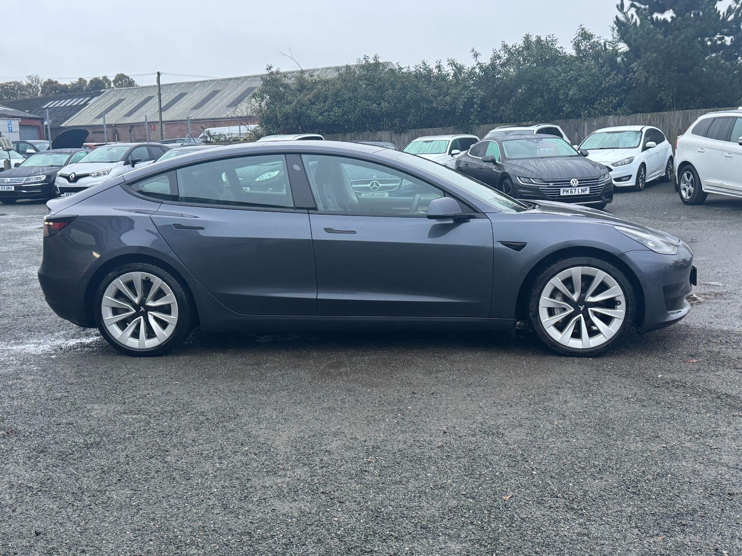 Used Tesla Model 3 2021 for sale - 76408672: Photo 4