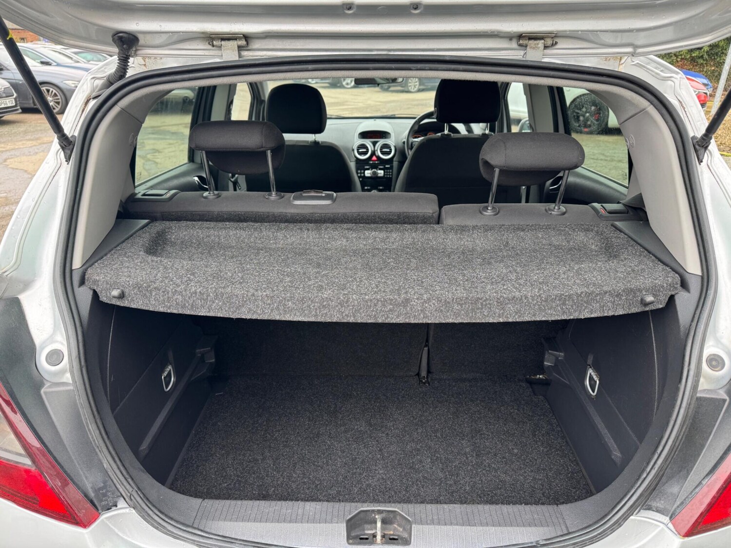 Used Vauxhall Corsa 2012 for sale - 77934187: Photo 18