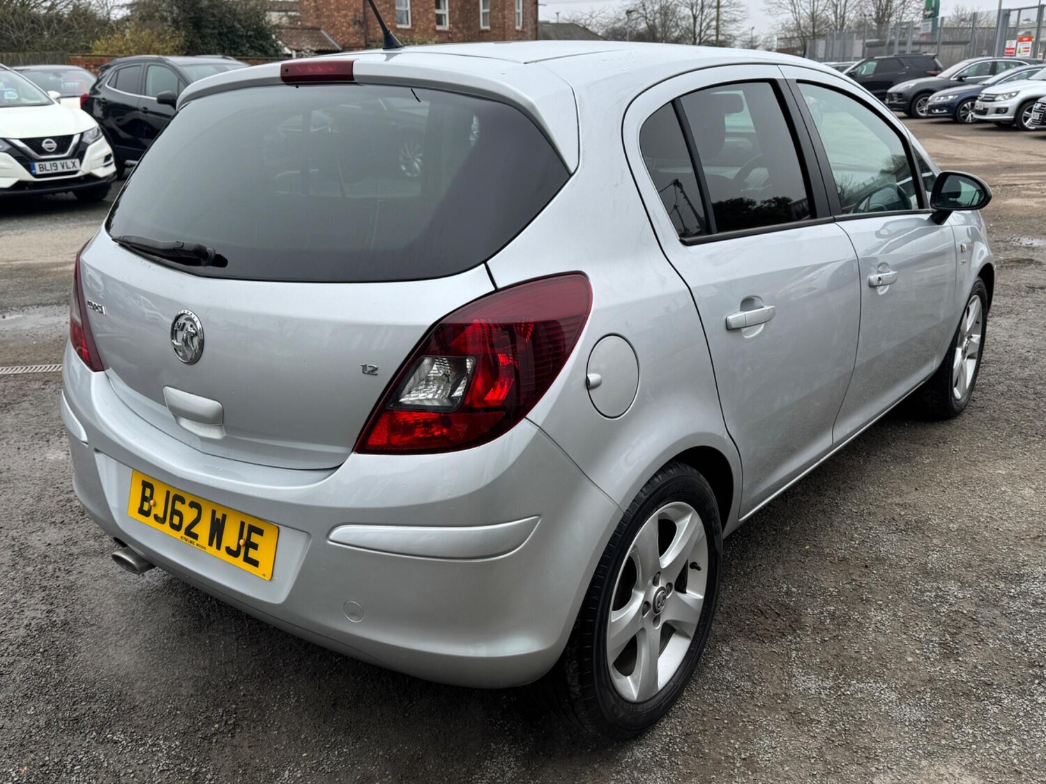 Used Vauxhall Corsa 2012 for sale - 77934187: Photo 6