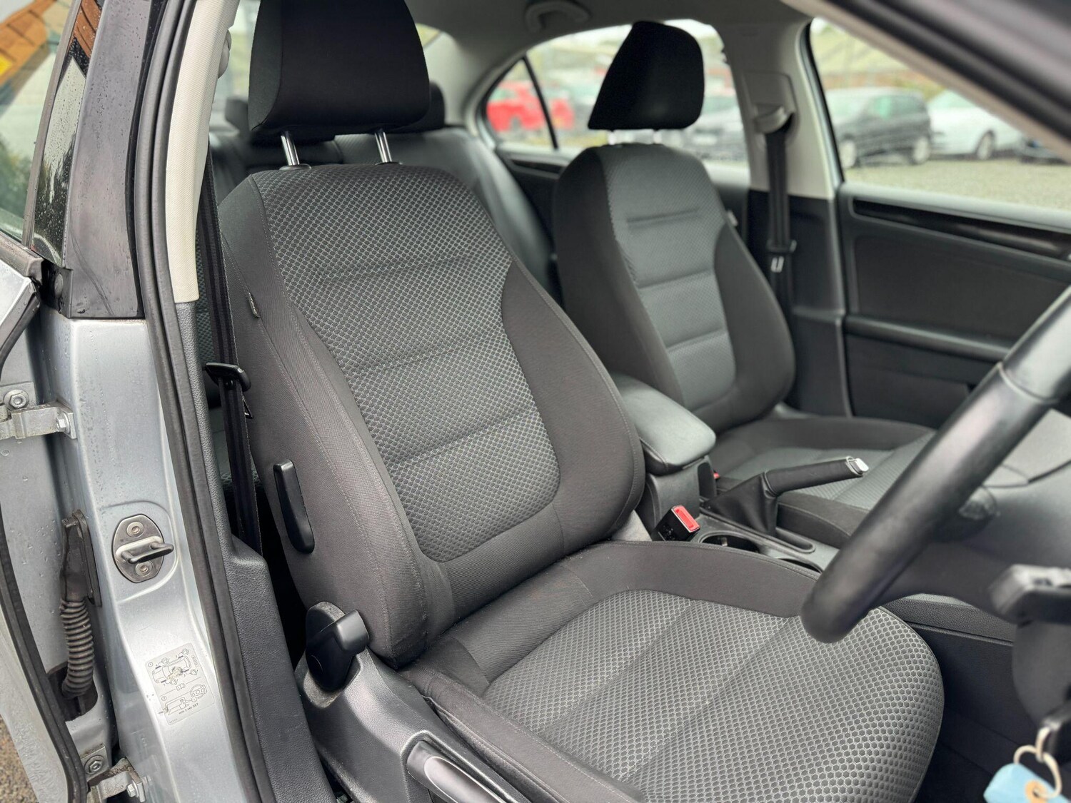 Used Volkswagen Jetta 2014 for sale - 76188795: Photo 10