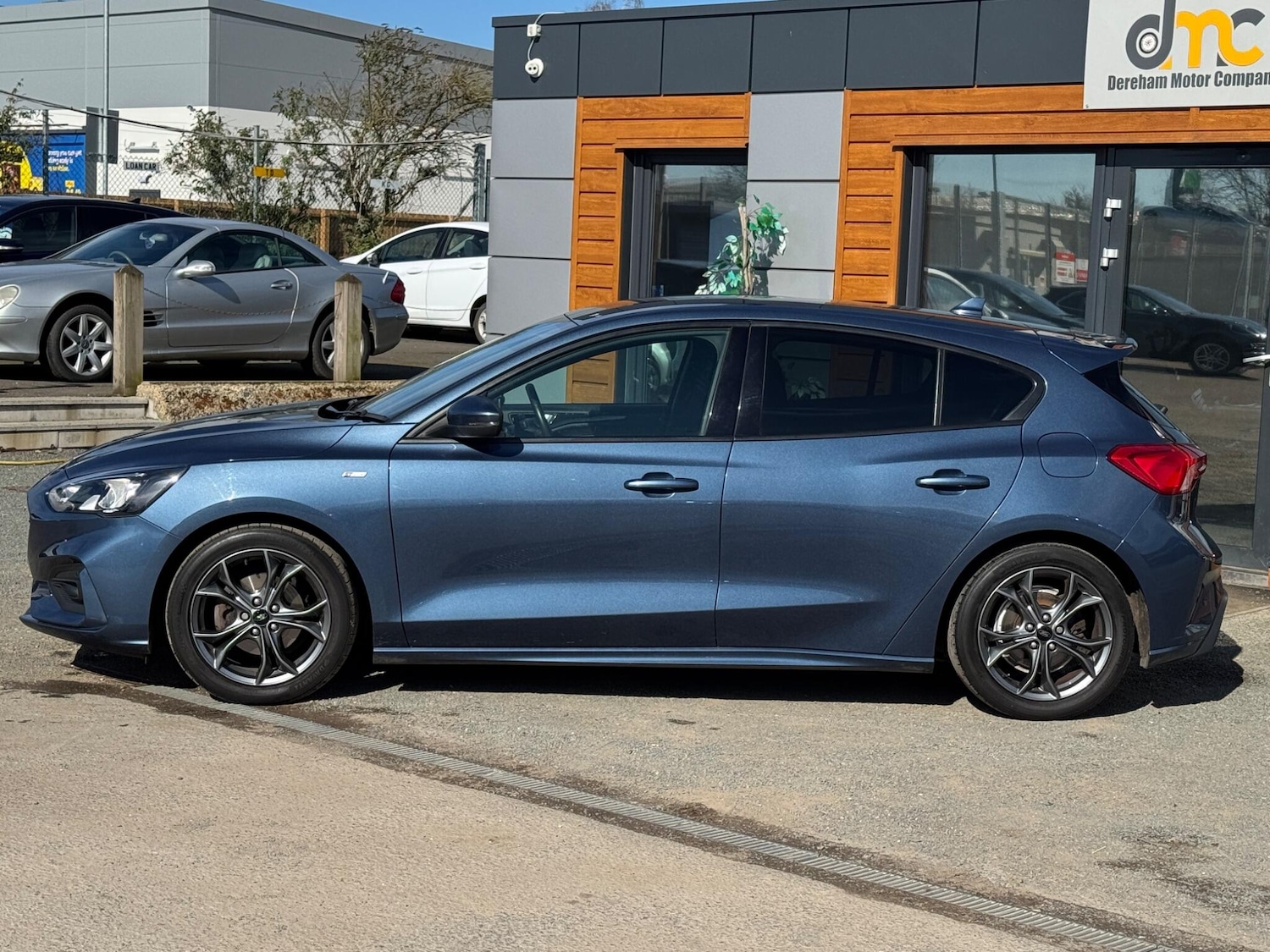 Used Ford Focus 2018 for sale - 77934194: Photo 2