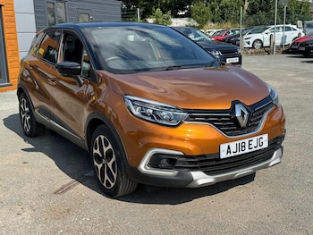 Used Renault Captur 2018 for sale - 76032711: Photo
