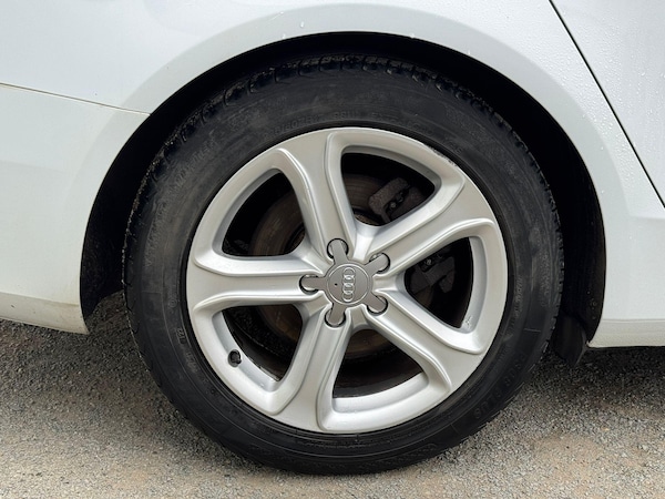 Used Audi A4 2014 for sale - 75657821: Photo 15