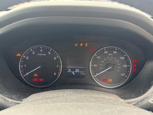 Used Hyundai i20 2018 for sale - 76189965: Photo 22