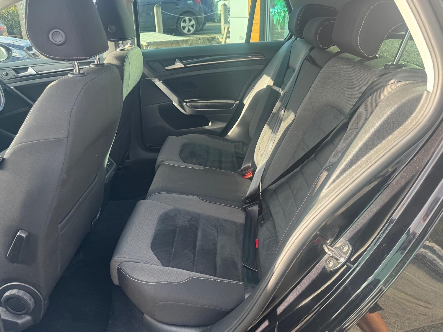 Used Volkswagen Golf 2015 for sale - 76042342: Photo 12