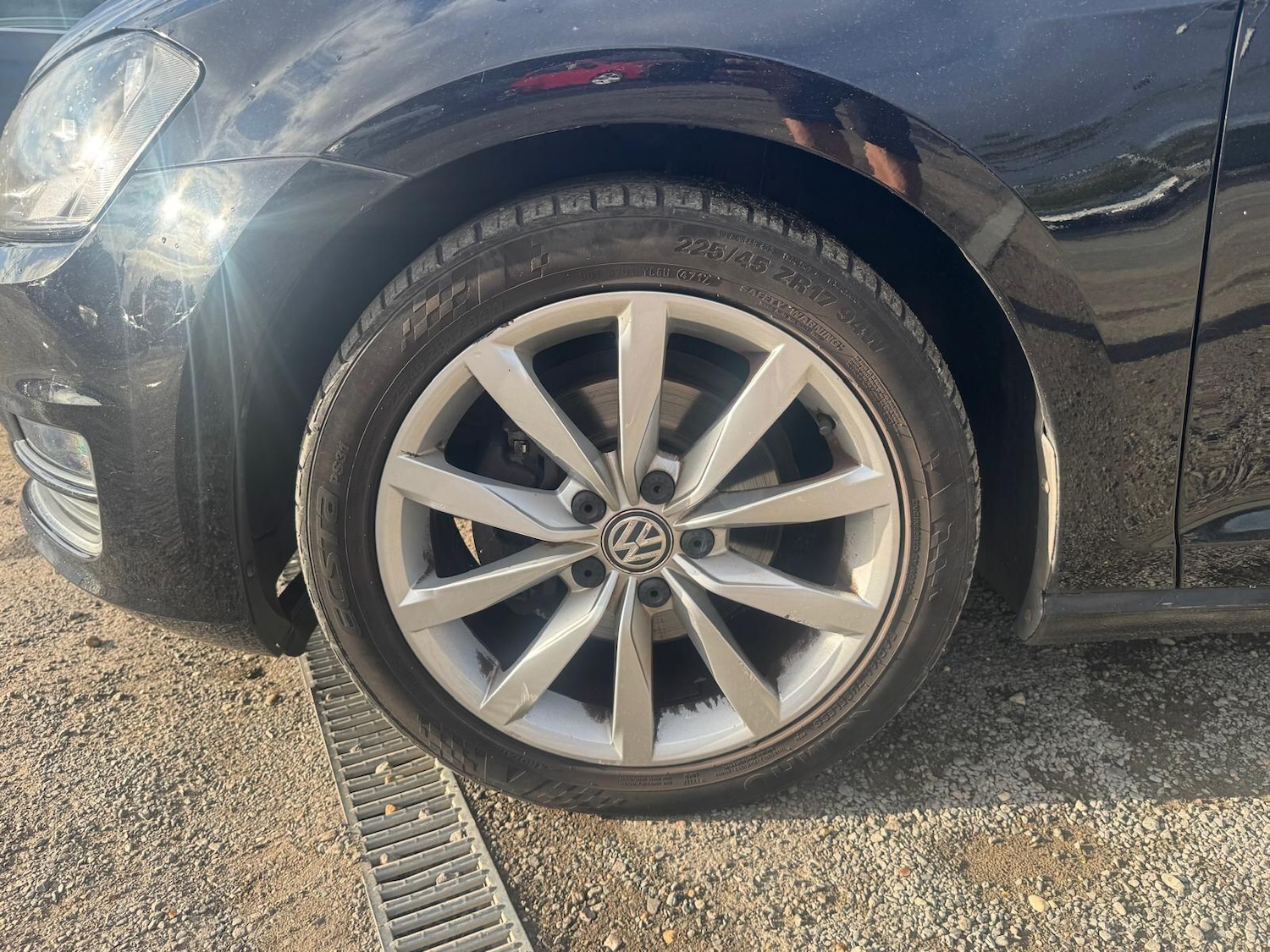 Used Volkswagen Golf 2015 for sale - 76042342: Photo 27