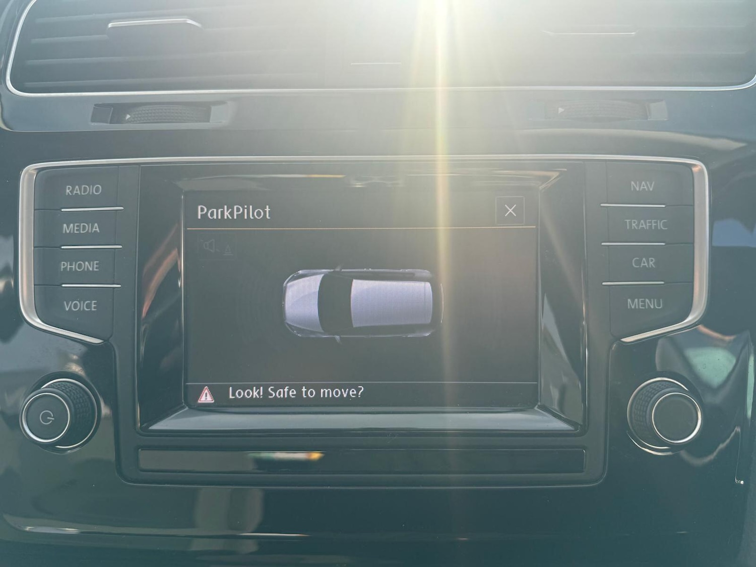 Used Volkswagen Golf 2015 for sale - 76042342: Photo 28