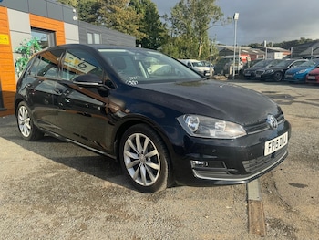 Used Volkswagen Golf 2015 for sale - 76042342: Photo 3