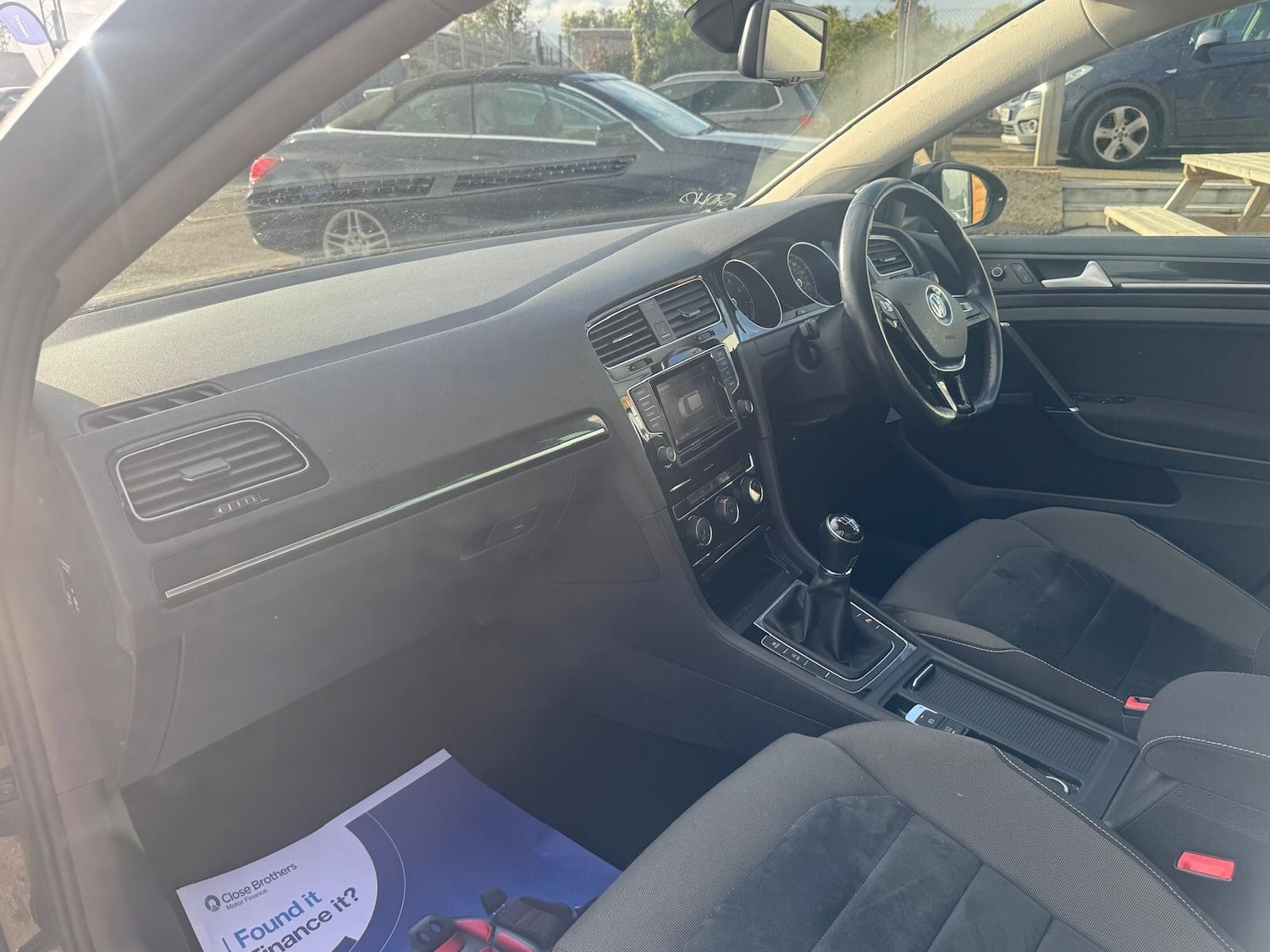 Used Volkswagen Golf 2015 for sale - 76042342: Photo 9