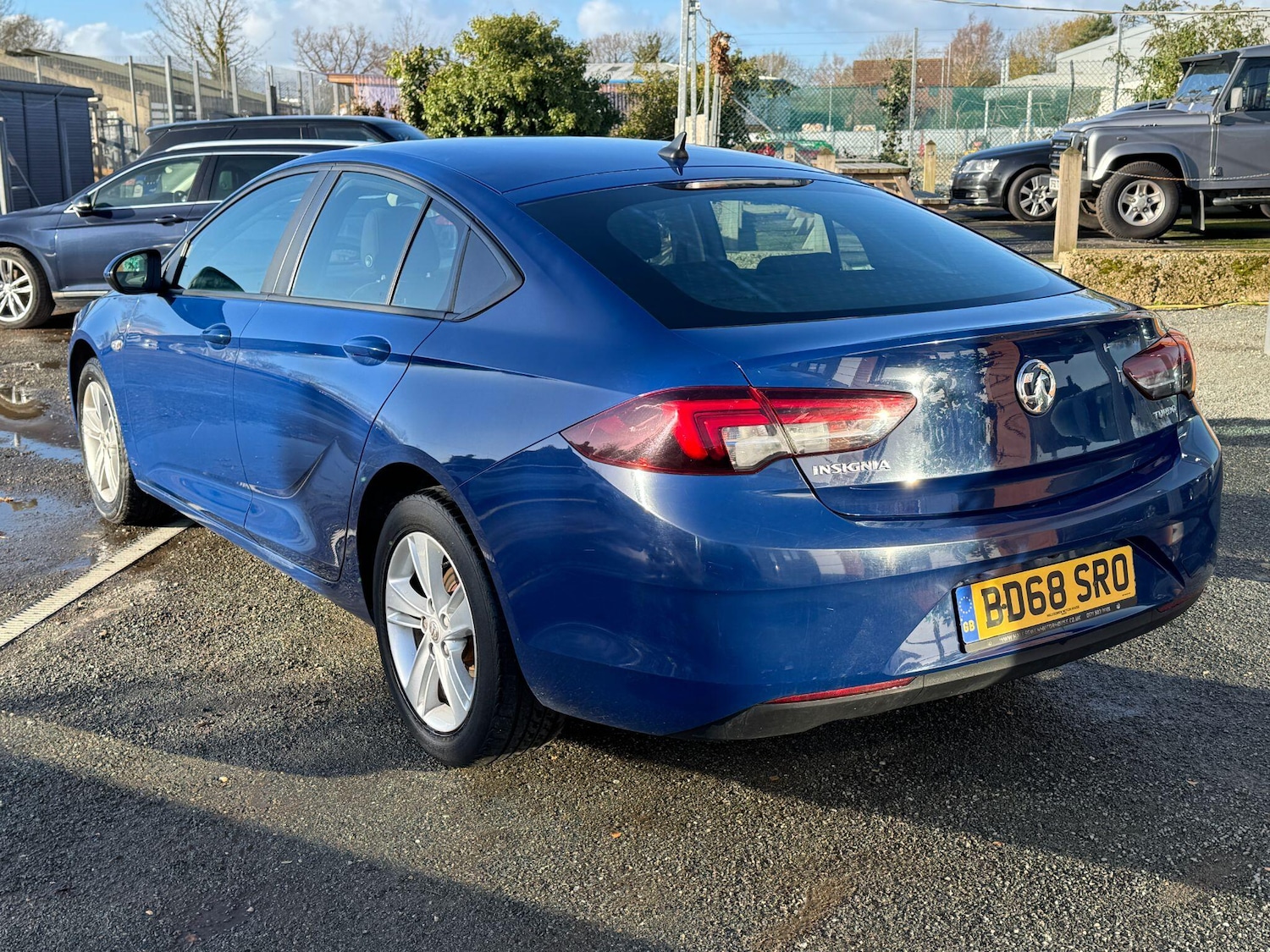 Used Vauxhall Insignia 2018 for sale - 76433096: Photo 3
